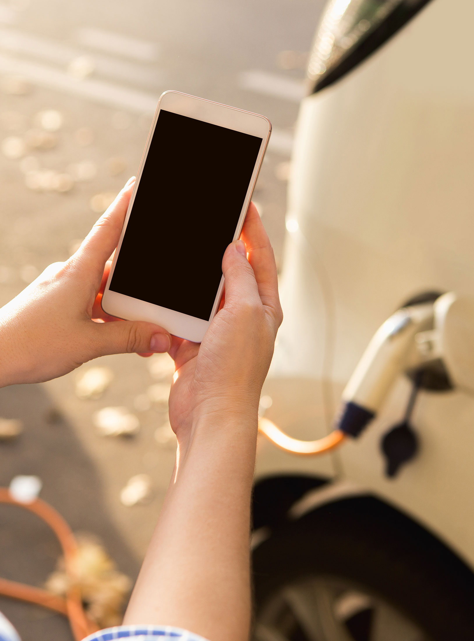 app-im-netzgebiet-laden-tarife-zahlungsmittel-uezw-energie-1628x2200