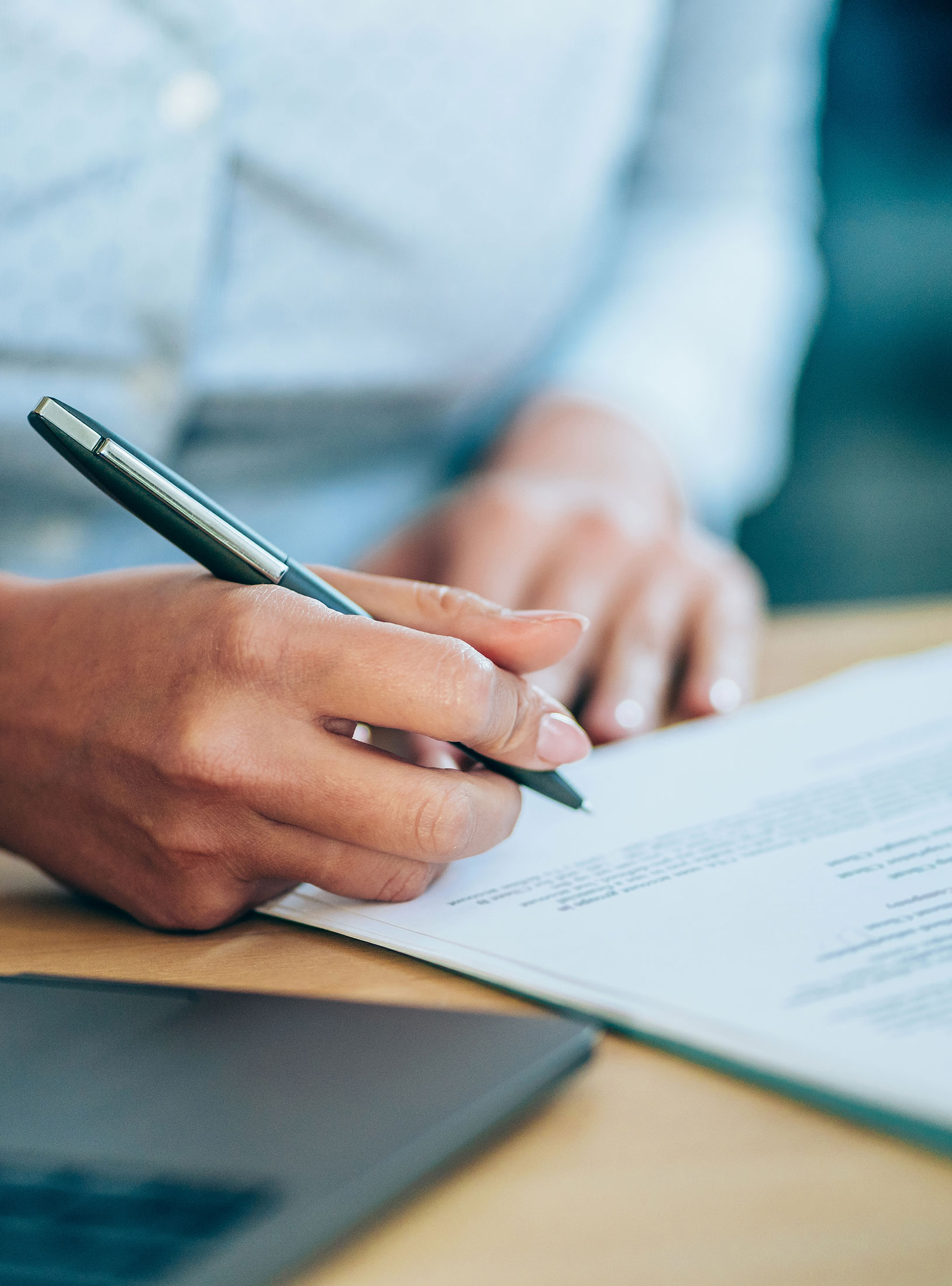 strom-einspeisen-abrechnung-verguetung-uezw-netz-energie-1628x2200