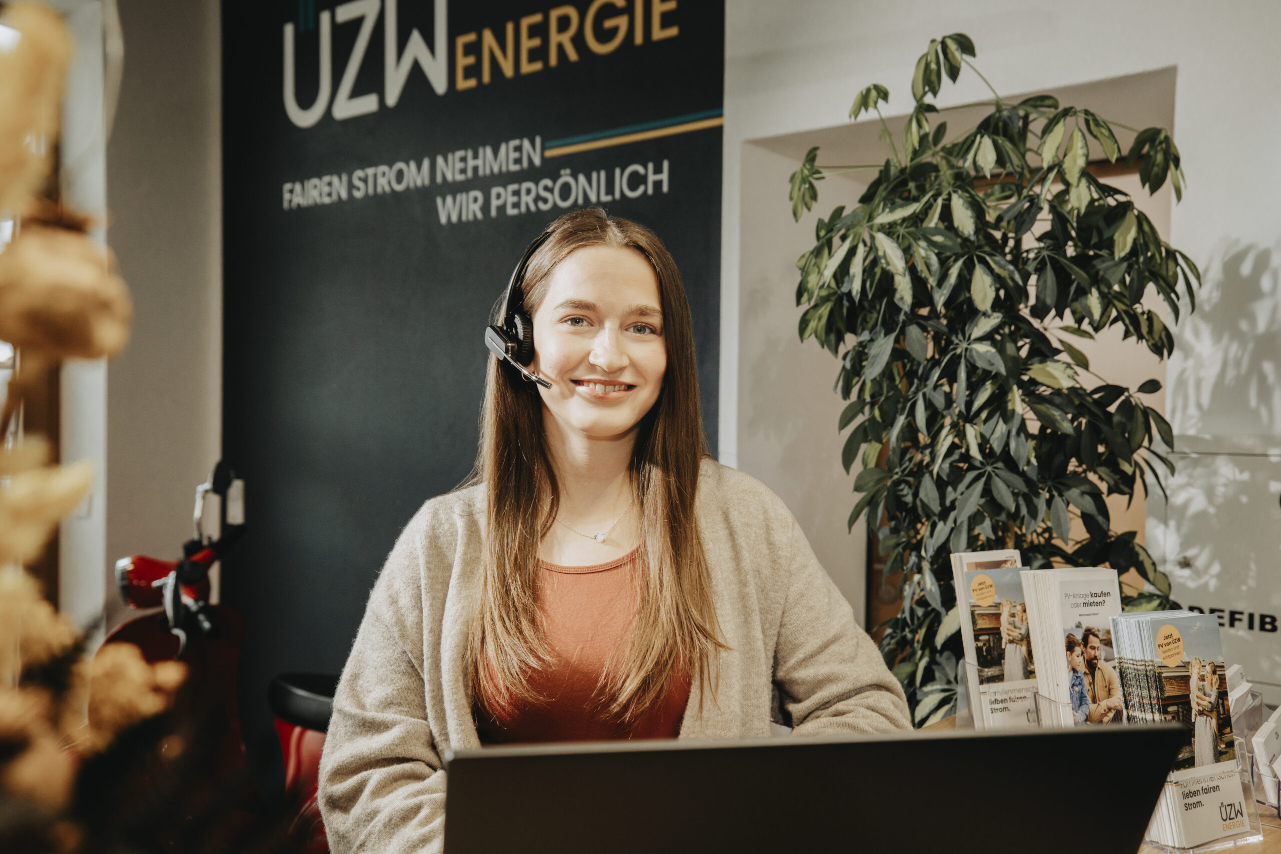 UZW-Energiewelt-persönliche Beratung_Headset